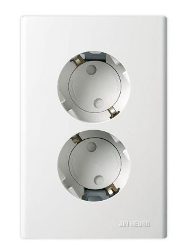 매입 접지 콘센트