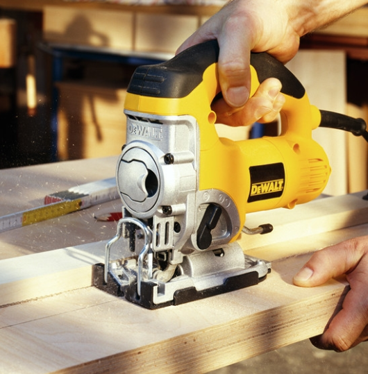 디월트 직쏘 331